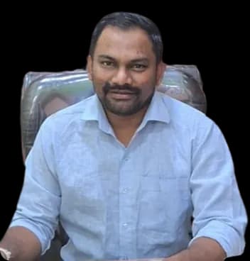Portrait of Mr. Manohar Ravi Pole, Founder & Director at Siddhi Academy